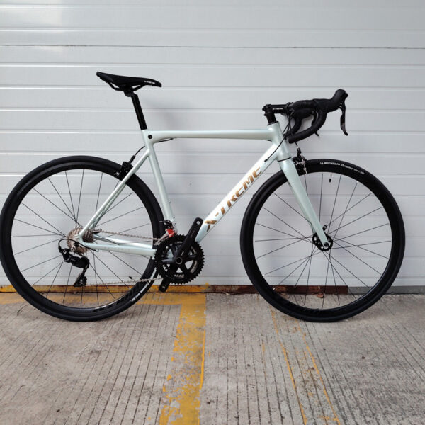Meihanda Xtreme Explorer X1600 Wind-Resistant Road Bike