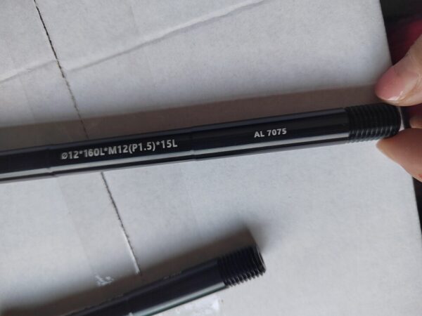 Meihanda Mountain Bike and Road Bike Specialized Bucket Axle Rod