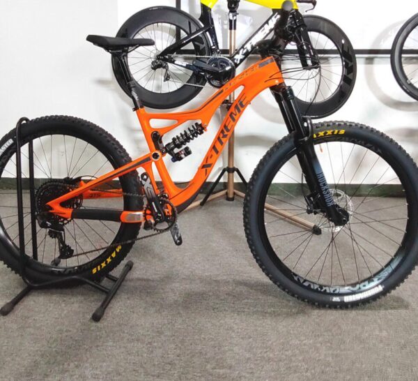 Xtreme Meihanda 29" Carbon Soft-Tail MTB