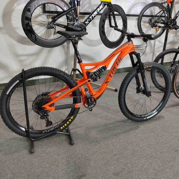Xtreme Meihanda 29" Carbon Soft-Tail MTB